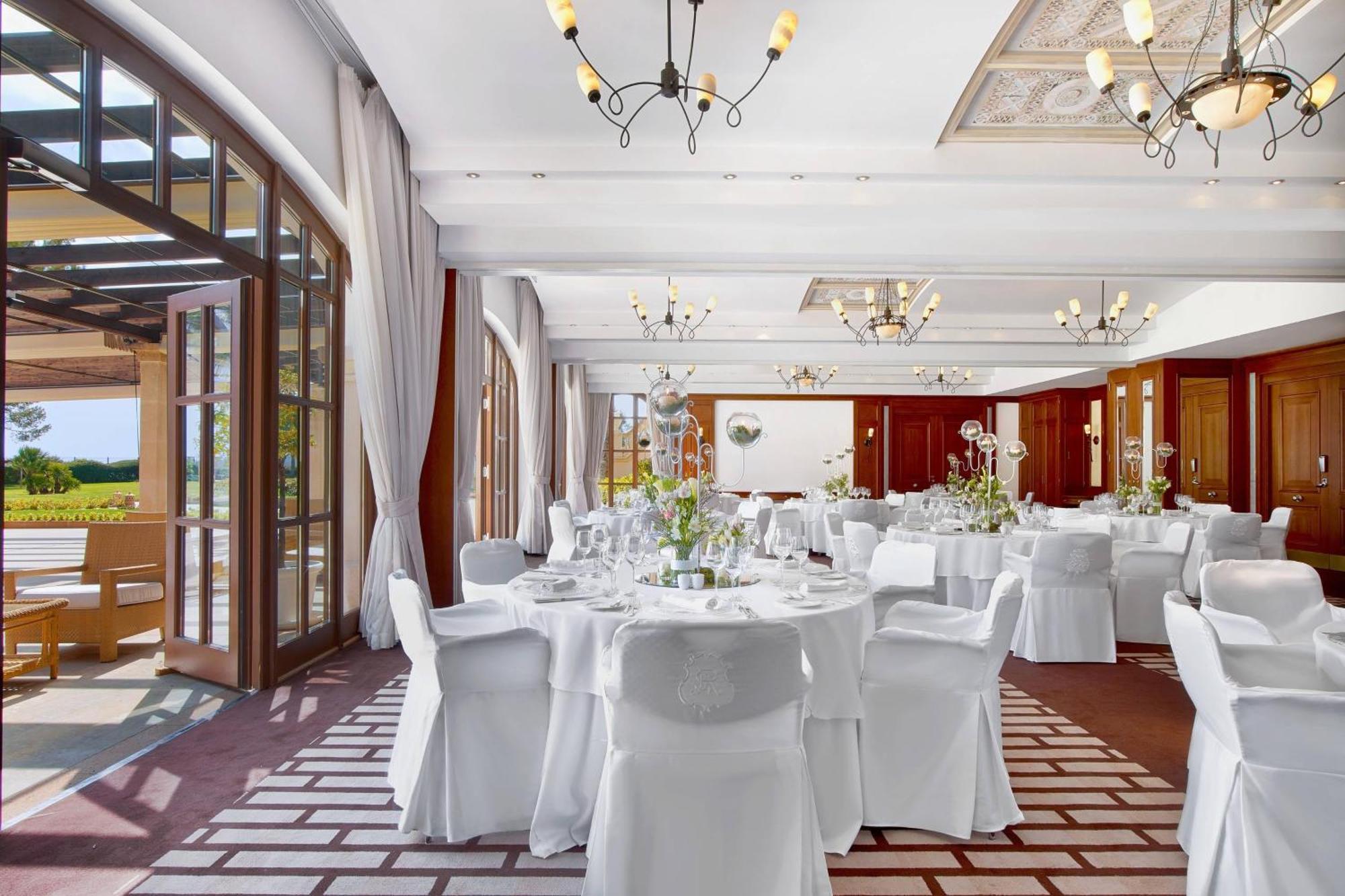 Semesteranläggning (resort) The St. Regis Mardavall Mallorca Palmanova